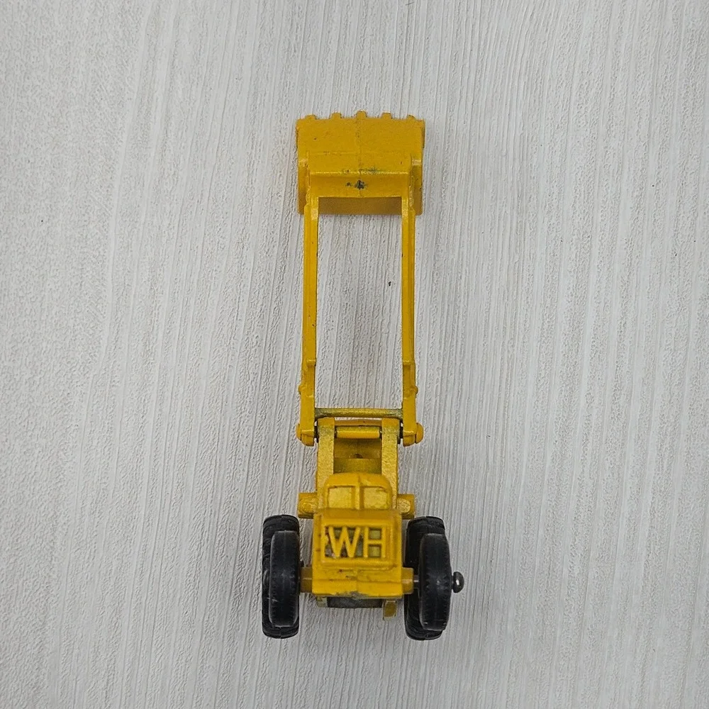 Vintage Lesney Matchbox No 24 Weatherill Hydraulic Excavator Front Loader Yellow